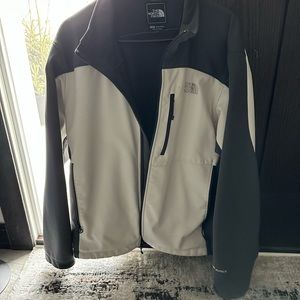 Men’s North Face Jacket